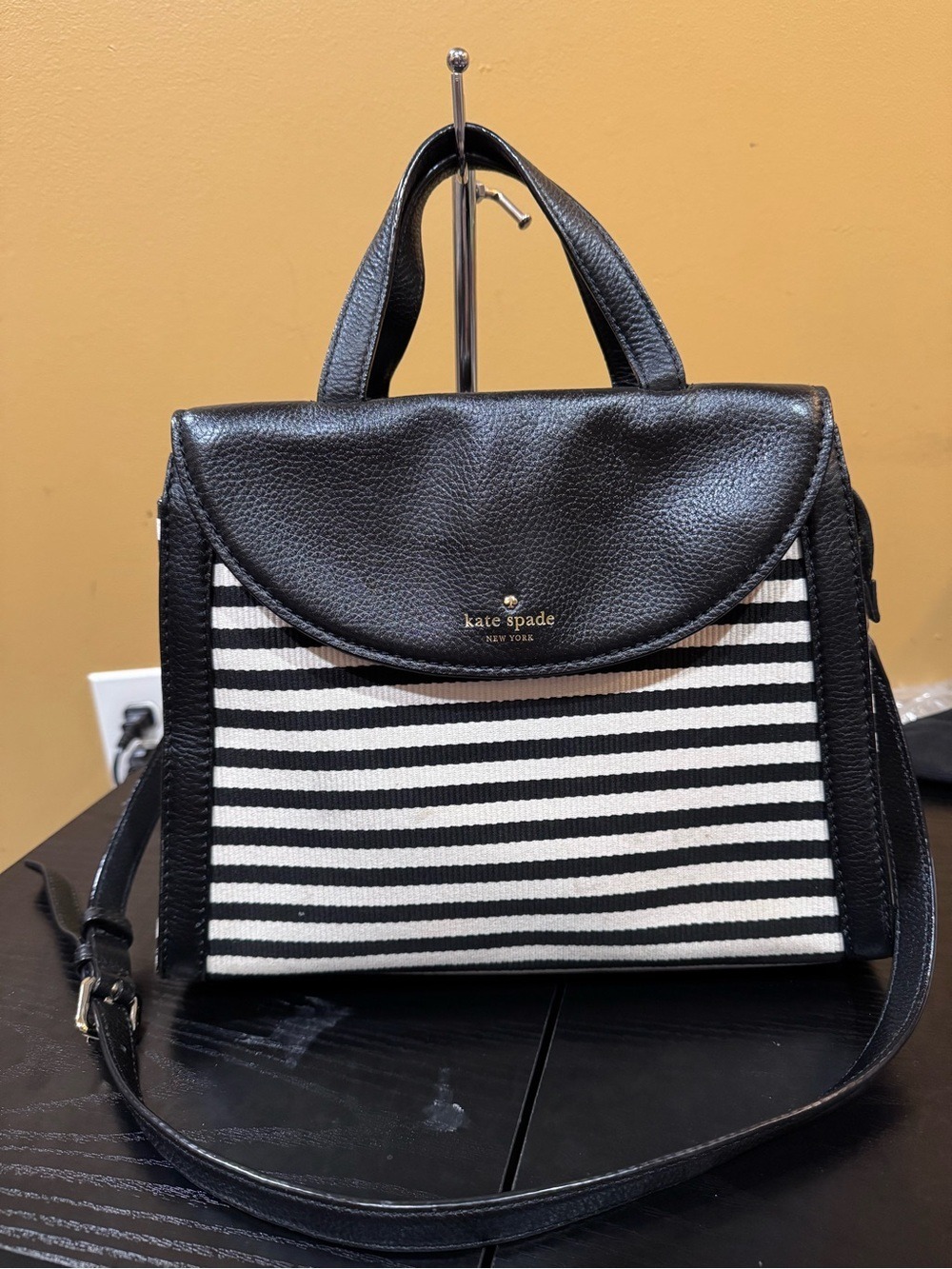 Kate Spade Cobble Hill Stripe Small Adrien